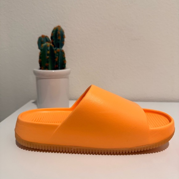 Nike Bright Orange Slide Sandals - Picture 4 of 6